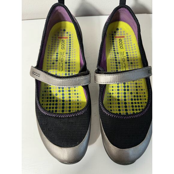 Ecco Biom Lite  Mary Jane  Warm  Grey Metallic  Shoes Euro size 41 US 8-8 1/2 - Picture 2 of 6